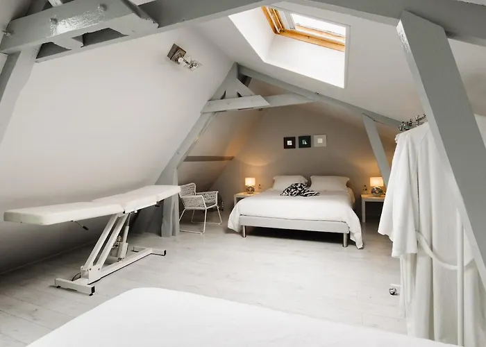 Domaine Casteele Hébergement de vacances Verson